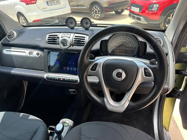 SMART FOR TWO PASSION COUPE 1.0 MHD AUTO SPANISH RHD IN SPAIN 61000 MILES 2010